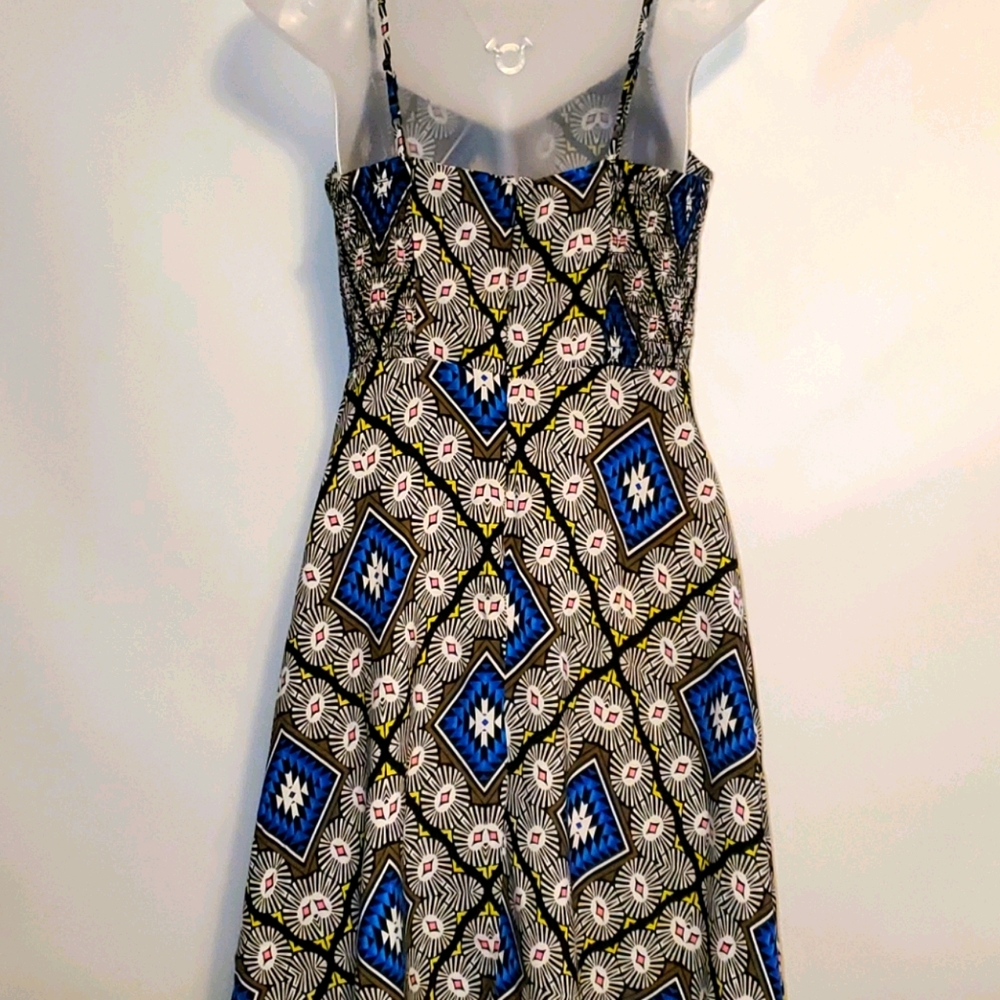 Sundress - Picture 2 of 9